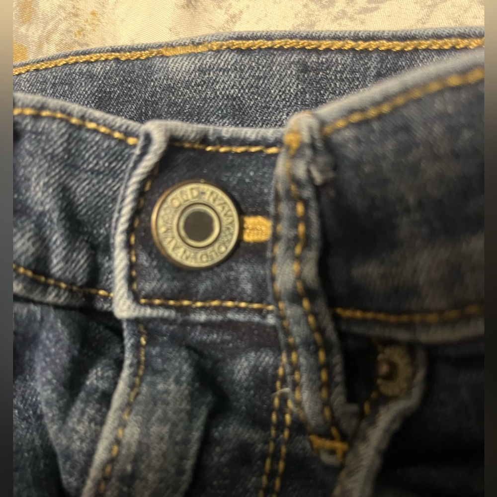 Old Navy Darkwash Denim Jeans with holes in the knees - Picture 2 of 4